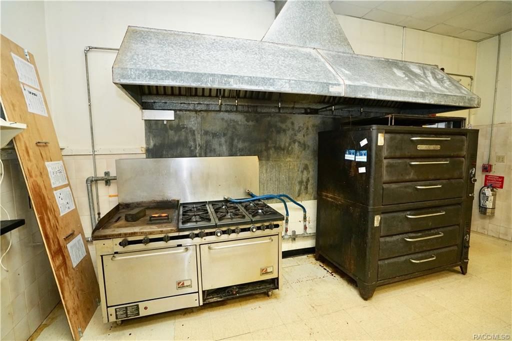 299 E Gulf To Lake Hwy, Lecanto, FL 34461